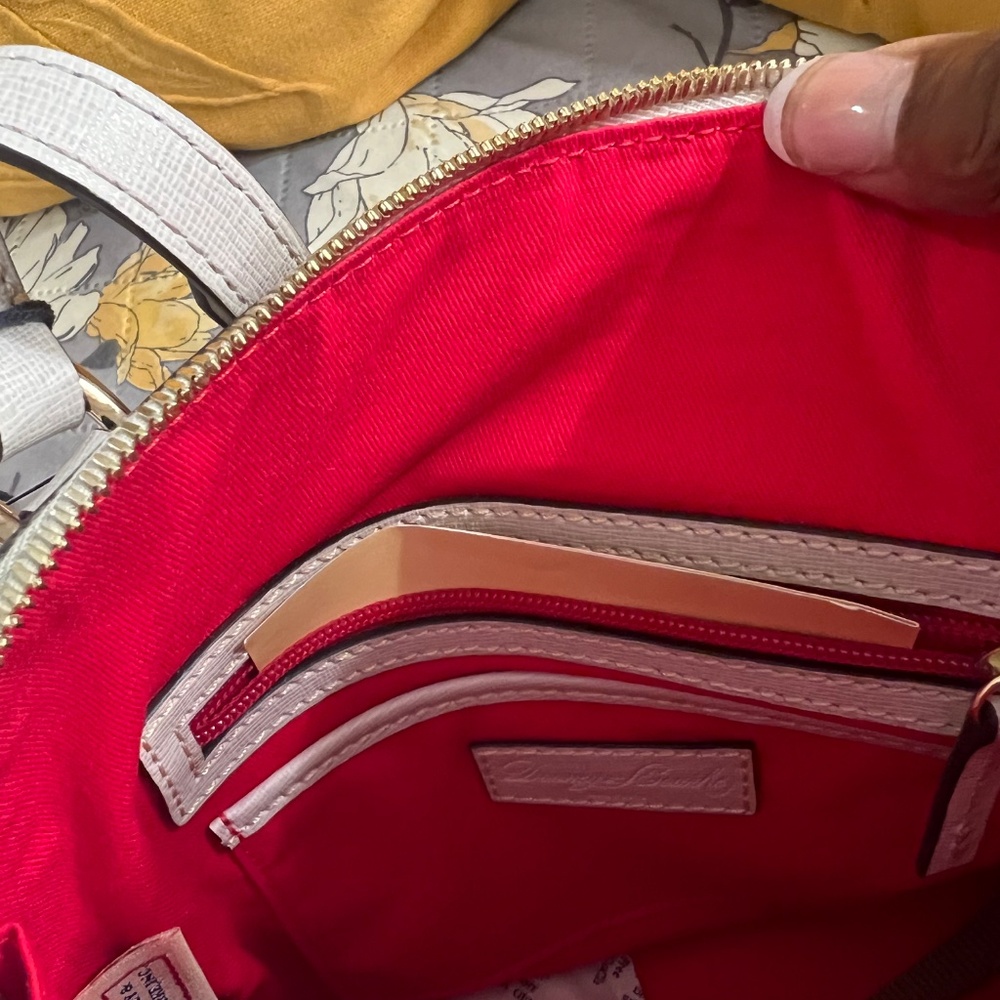 Dooney & Bourke crossbody Bag - Picture 10 of 14